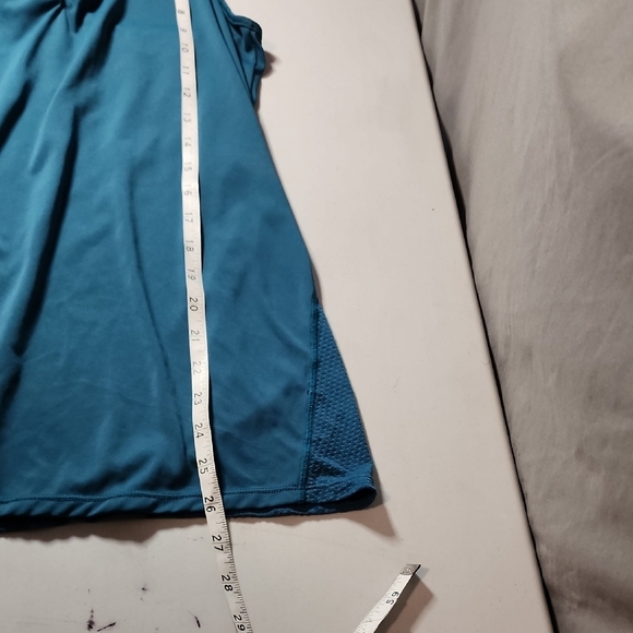 Roxy Women's Teal  Tank Top With Racer And Mesh Back In Size Large - Picture 7 of 9